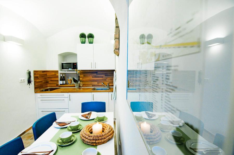 Sed Pince Vendeghaz Aparthotel Somlojeno Exterior photo